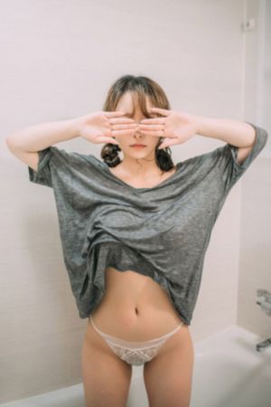 亚洲国产中文在线观看_超清电影免费在线