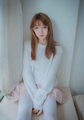 欧美萝莉ziliyak写真_BD韩语在线视频播放