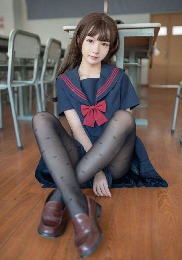 欧美美女直播做饭_高清完整版免费全集免费观看