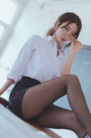 欧美小男孩头像伤感_BD国语电影免费在线