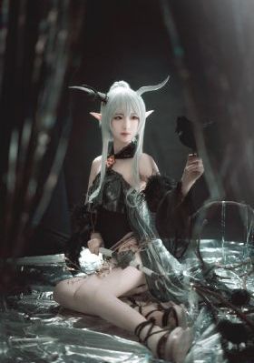 欧美性大战久久久久久久动漫小说_超清在线播放