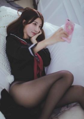 欧美超模暴瘦图片_BT种子下载